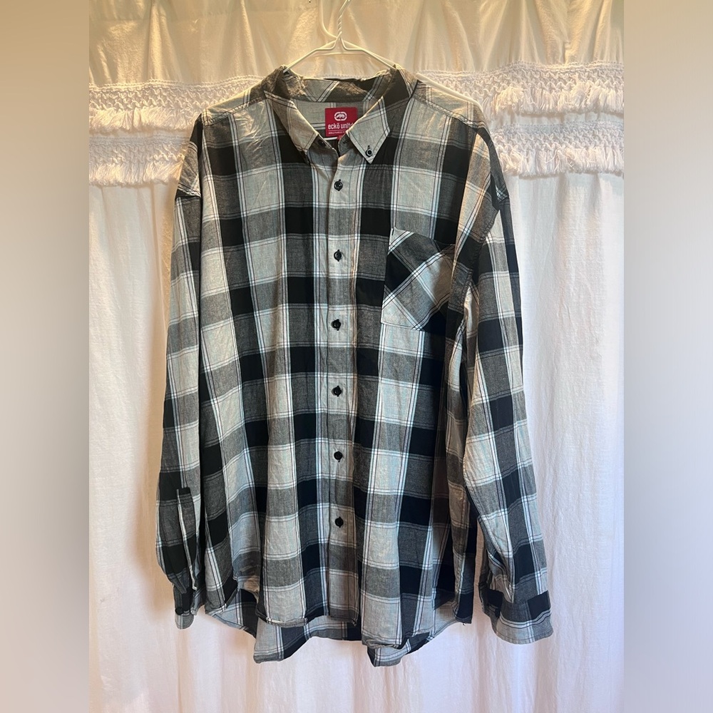Ecko Unlimited Black and White Plaid Button Down Shirt